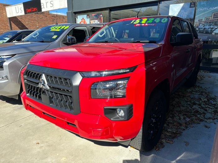 2025 Mitsubishi Triton GLX-R