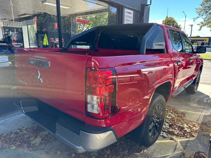 2025 Mitsubishi Triton GLX-R