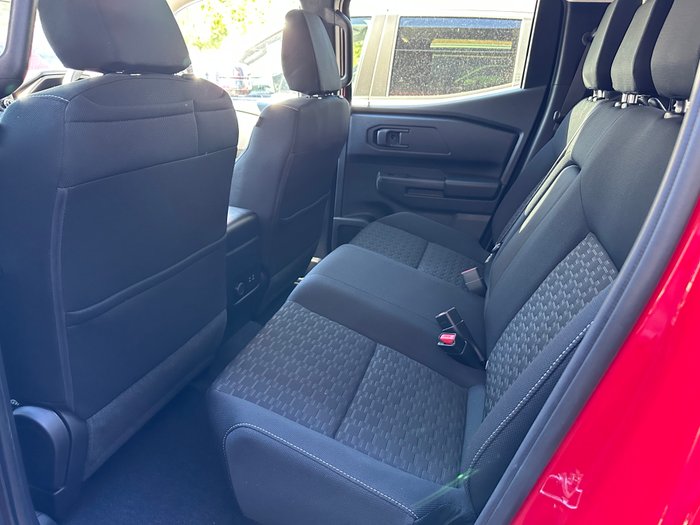 2025 Mitsubishi Triton GLX-R
