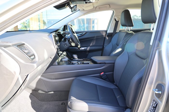 2025 Lexus NX350H NX350h Luxury 2.5L Hybrid Auto CVT Wagon 2M00500 001