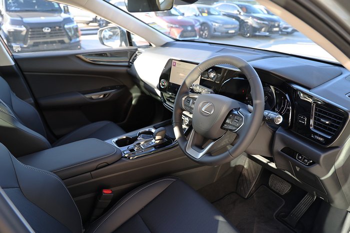 2025 Lexus NX350H NX350h Luxury 2.5L Hybrid Auto CVT Wagon 2M00500 001