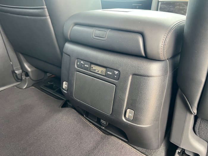 2026 Nissan Patrol MY26 Ti