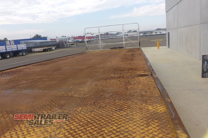 1996 Krueger 12 Pallet Flat Top A Trailer