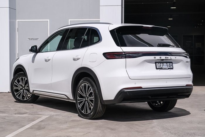 2027 Geely Starray