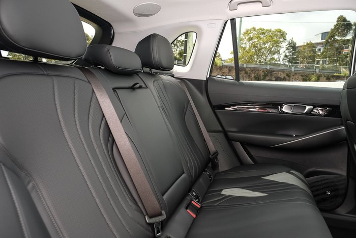 2027 Geely Starray