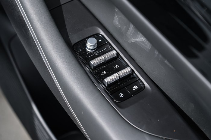 2027 Geely Starray