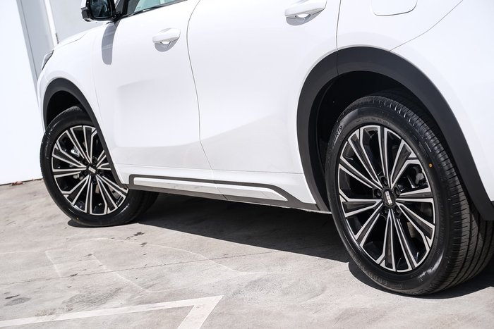 2027 Geely Starray