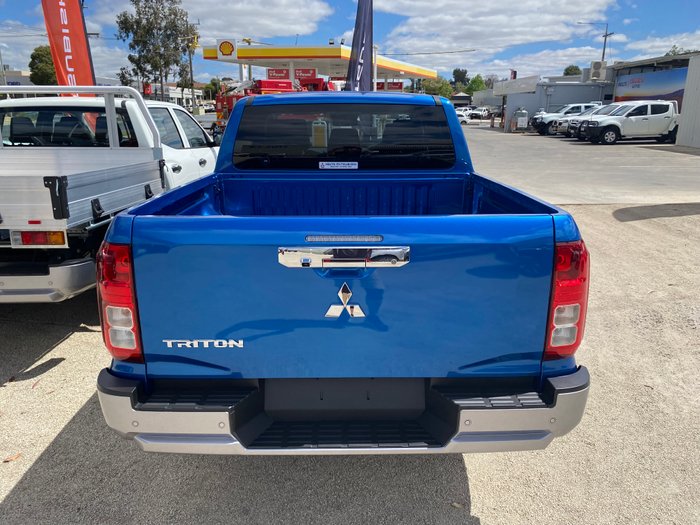 2025 MITSUBISHI Triton GLX+