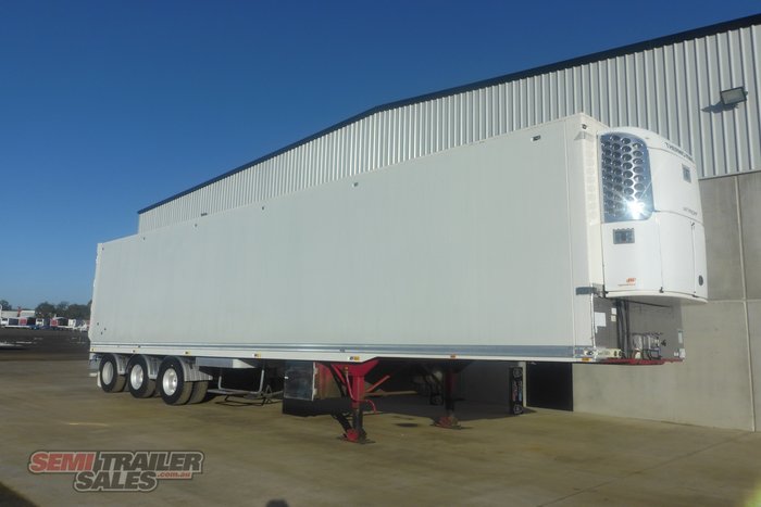 2010 FTE 22 Pallet Refrigerated Pantech with Meat Rails (Road Train Lead)
