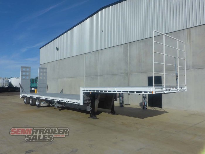 2011 Maxitrans Semi Dropdeck With Ramps - RENTAL