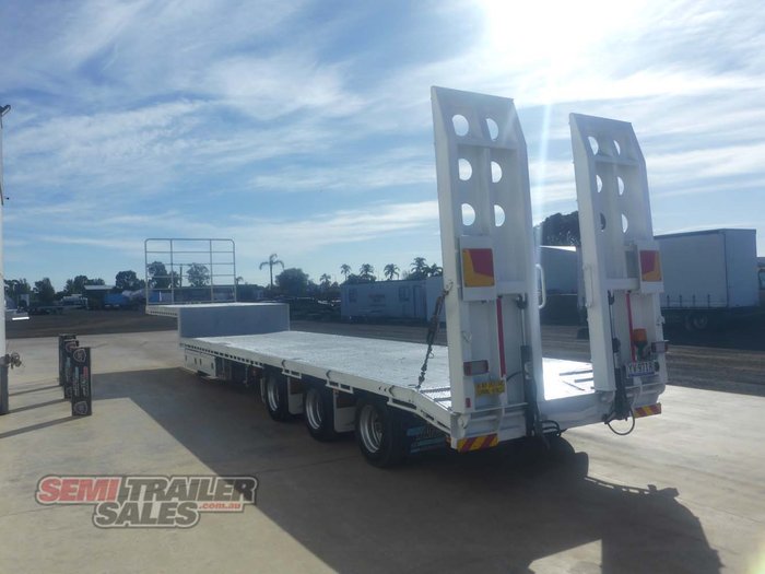 2011 Maxitrans Semi Dropdeck With Ramps - RENTAL