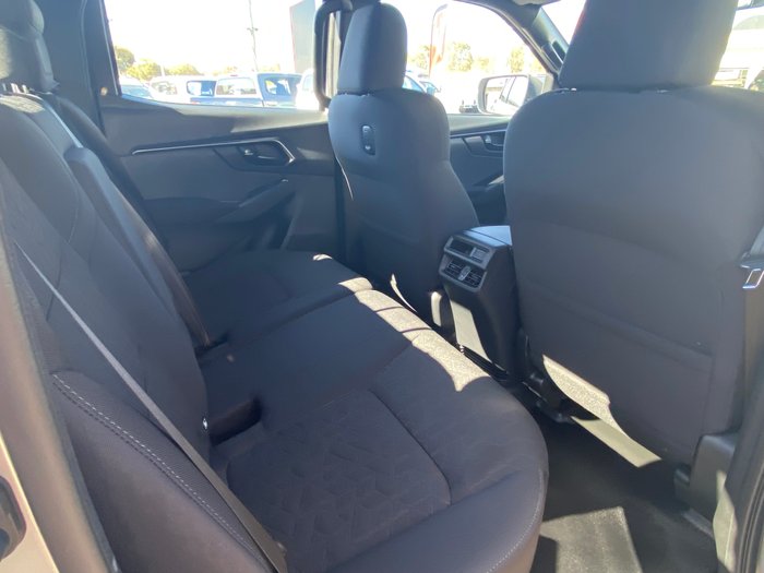 2025 ISUZU D-MAX LS-M XR