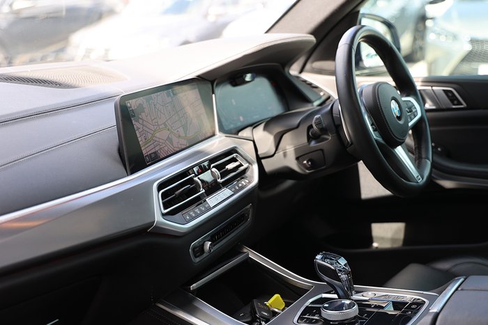 2020 BMW X5 xDRIVE40i M SPORT