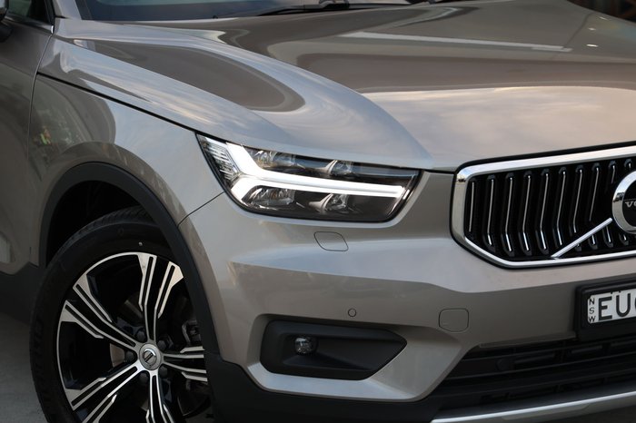 2022 Volvo XC40 T4 Inscription