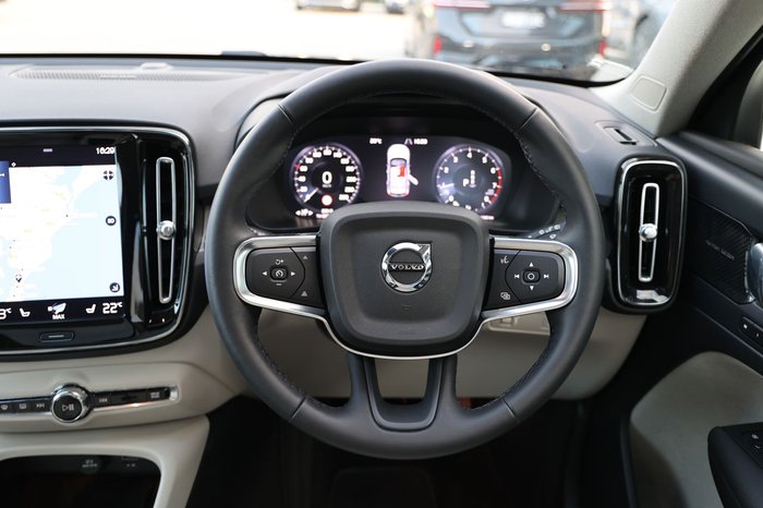 2022 Volvo XC40 T4 Inscription