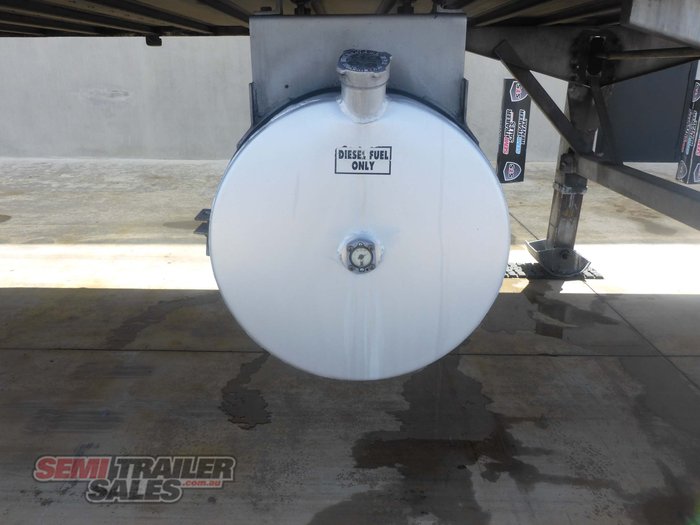 2005 Maxitrans 34FT Refrigerated Pantech STAT WRITE OFF