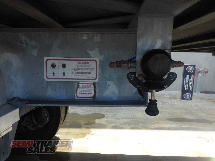 2005 Maxitrans 34FT Refrigerated Pantech STAT WRITE OFF