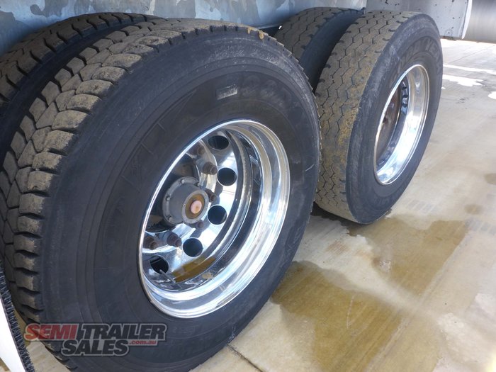 2005 Maxitrans 34FT Refrigerated Pantech STAT WRITE OFF