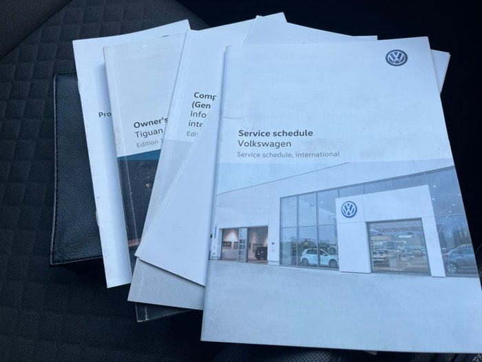 2017 VOLKSWAGEN TIGUAN 110 TDI COMFORTLINE