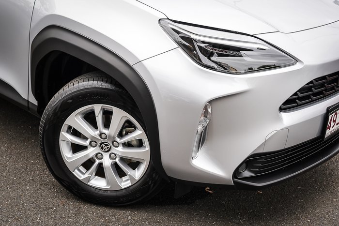 2024 Toyota Yaris Cross Hybrid GX