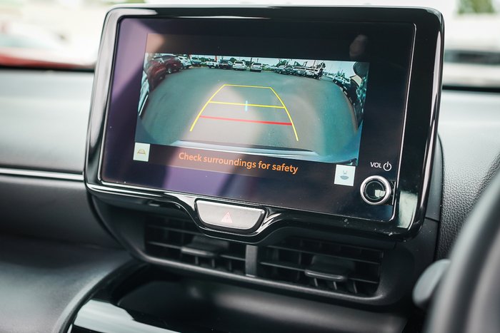 2024 Toyota Yaris Cross Hybrid GX