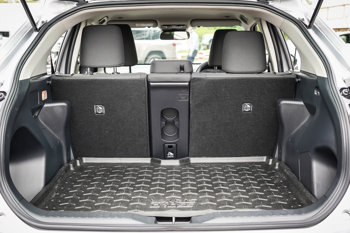 2024 Toyota Yaris Cross Hybrid GX