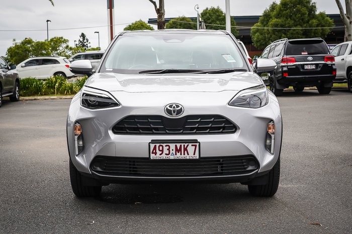 2024 Toyota Yaris Cross Hybrid GX
