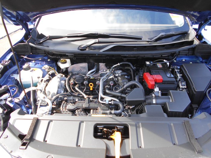 2025 USED VEHICLES X-TRAIL ST-L