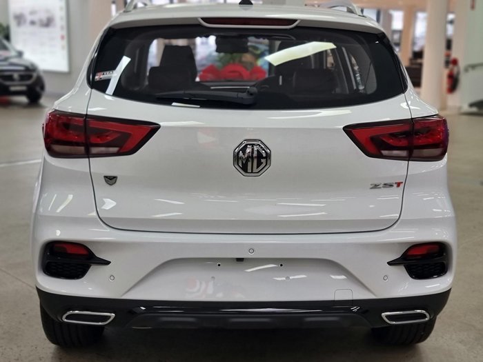2024 MG ZST Essence