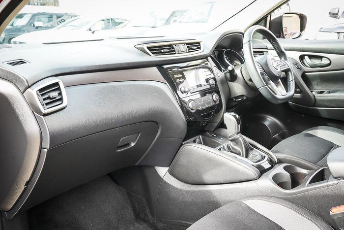 2019 NISSAN QASHQAI ST