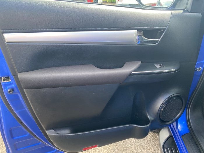 2021 Toyota Hilux 4x4 Hilux 4x4 SR5 2.8L T Diesel Automatic Double Cab 2L70350 001