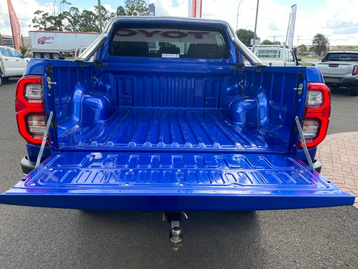 2021 Toyota Hilux 4x4 Hilux 4x4 SR5 2.8L T Diesel Automatic Double Cab 2L70350 001