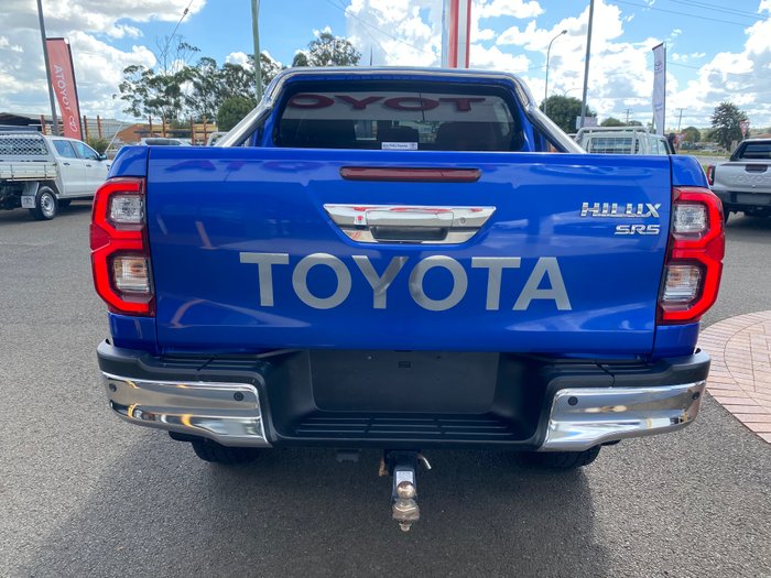 2021 Toyota Hilux 4x4 Hilux 4x4 SR5 2.8L T Diesel Automatic Double Cab 2L70350 001