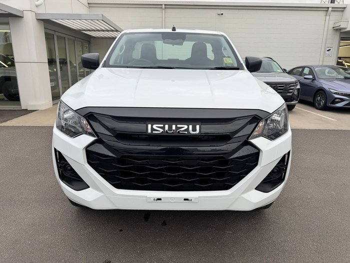 2026 ISUZU D-MAX SX