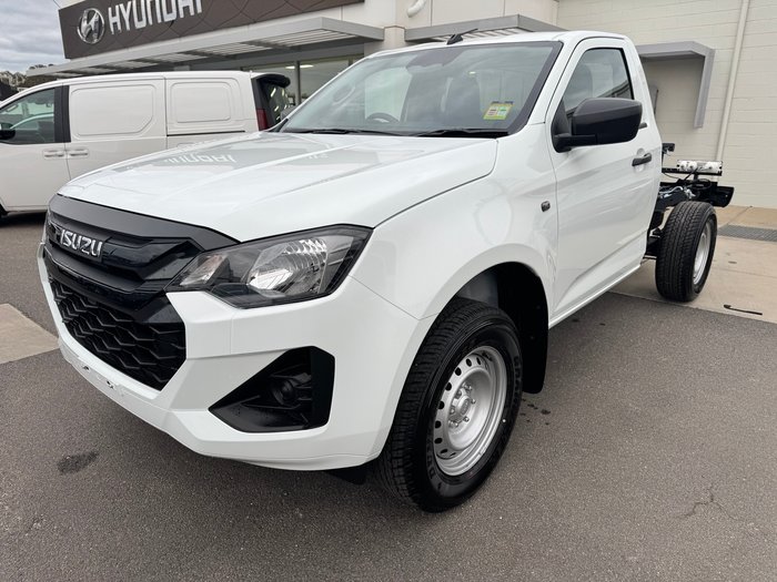 2026 ISUZU D-MAX SX