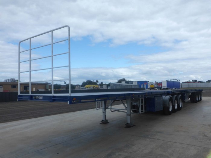 2019 Maxitrans 34 Pallet Flat Top B Double Set