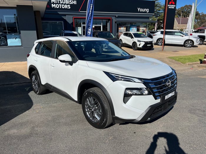 2026 NISSAN XTRAIL ST