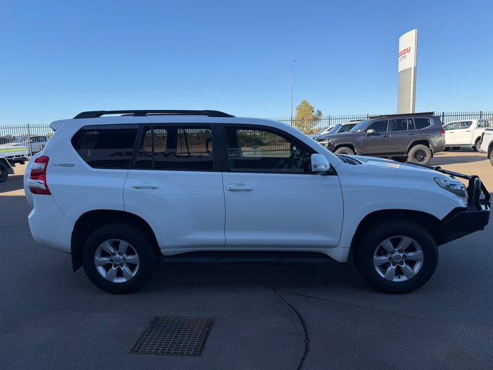 2017 Toyota Prado GXL White