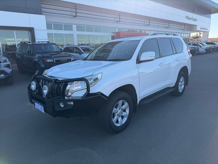 2017 Toyota Prado GXL White