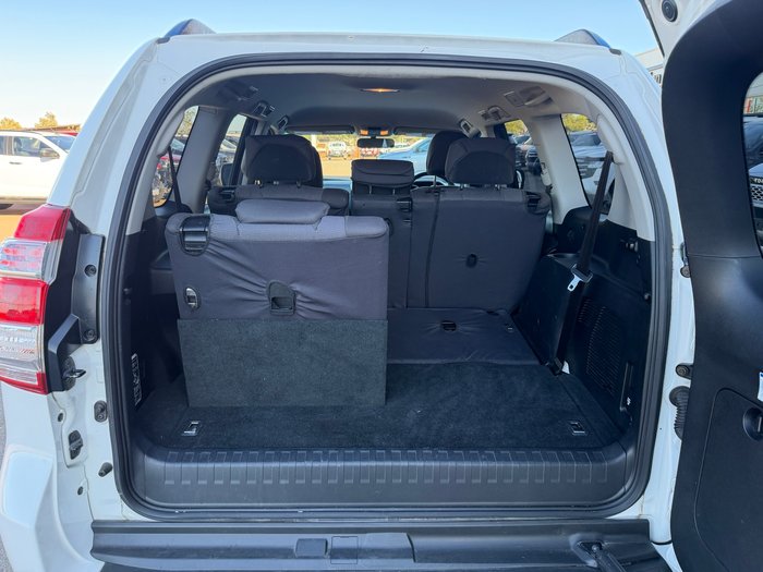 2017 Toyota Prado GXL White