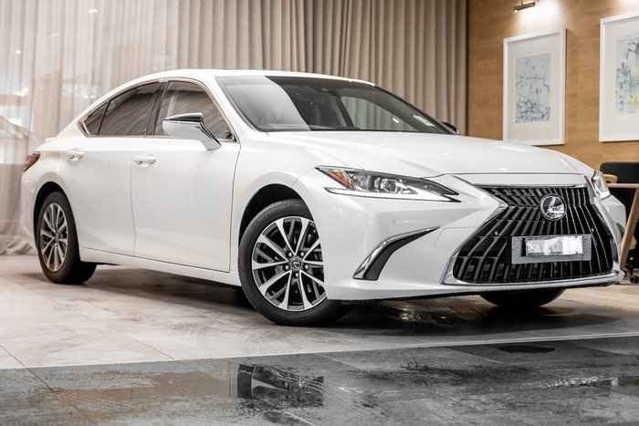 2024 Lexus ES300h
