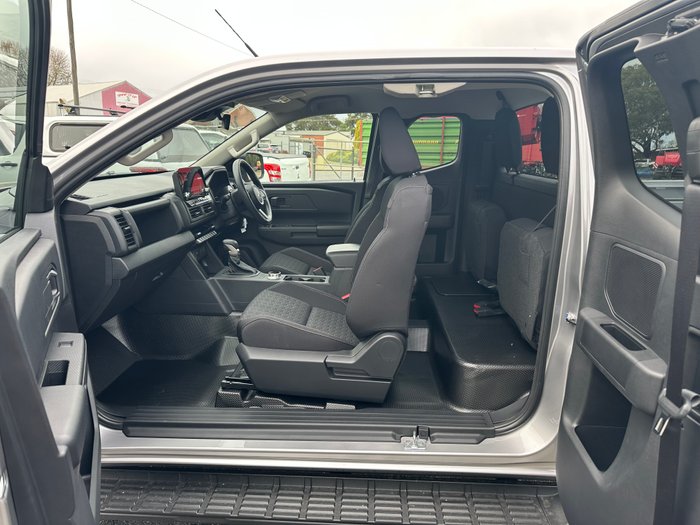 2026 Mitsubishi Triton GLX+