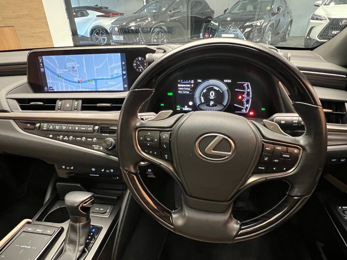 2019 Lexus ES300h Luxury 2.5L Hybrid Auto CVT Sedan