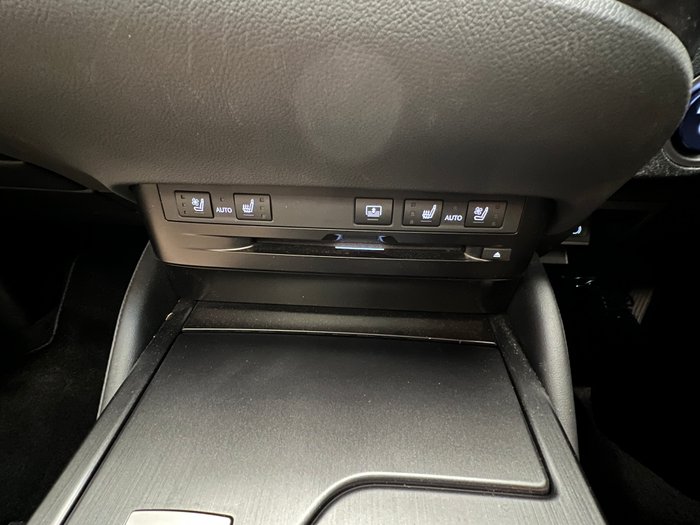2019 Lexus ES300h Luxury 2.5L Hybrid Auto CVT Sedan
