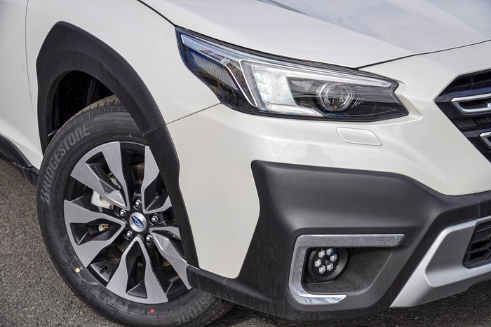2025 Subaru Outback AWD Touring XT