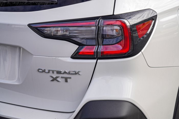 2025 Subaru Outback AWD Touring XT
