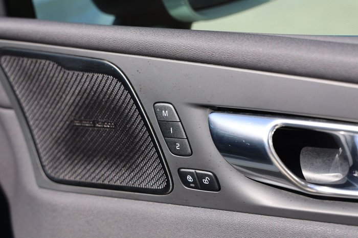 2020 Volvo XC60 T5 Inscription