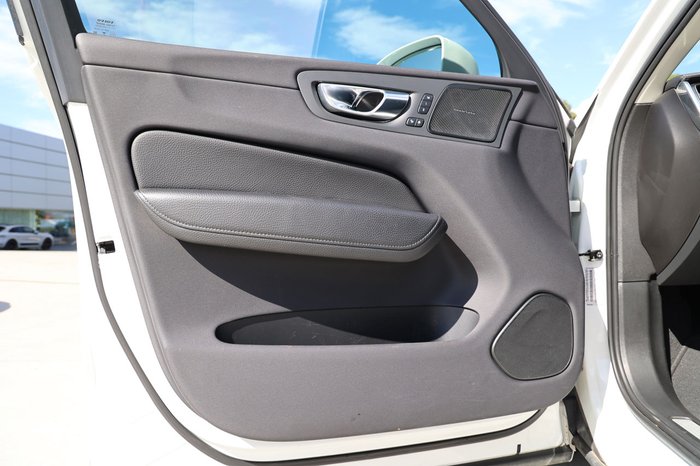 2020 Volvo XC60 T5 Inscription