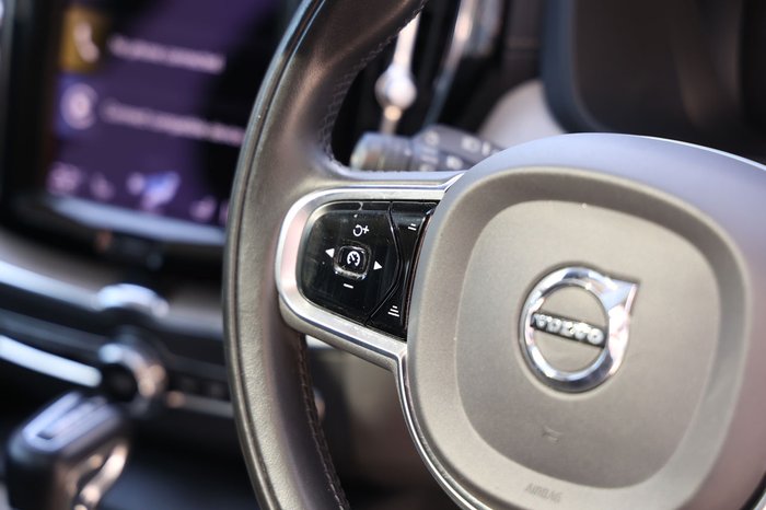 2020 Volvo XC60 T5 Inscription