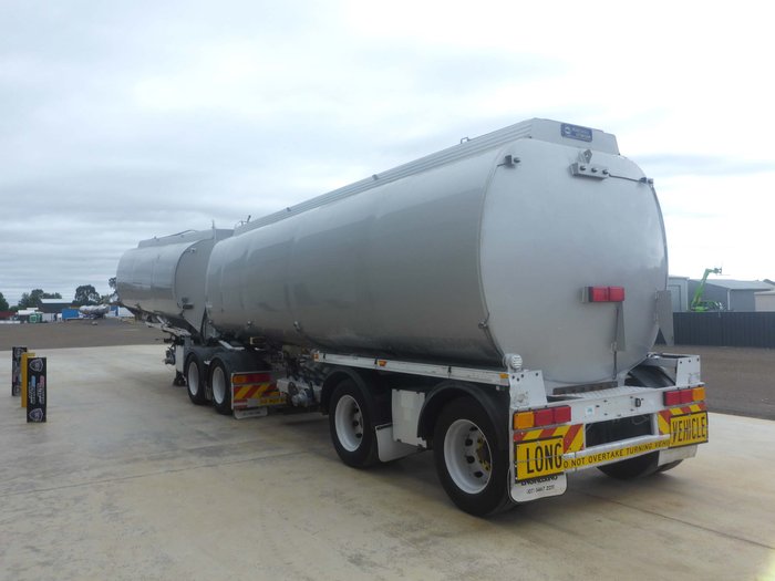 2003 Marshall Lethlean Tanker B Double Set